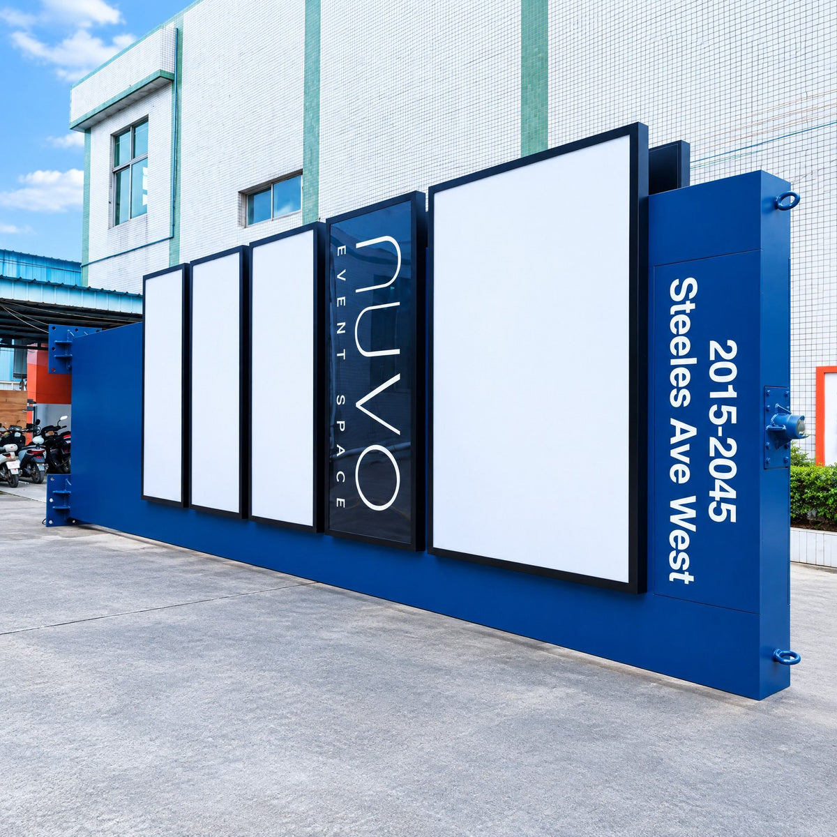 LC · Multi-Tenant Leasing Pylon Signs